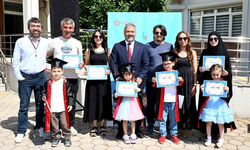 Anadolu'da Engelleri Aşan Mezuniyet Coşkusu