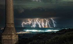 Astrofotoğrafçı, Yağmur Öncesi Eşsiz Fotoğraflar Kaydetti