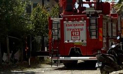 Ateşle Oyun Felakete Dönüştü: Ev Alevlere Teslim