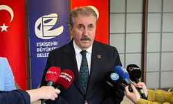 BBP Lideri Destici: “Amerika'nın Başında Gerçekten Bir Deli Var"