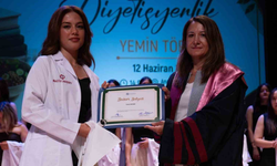 Beslenme Ve Diyetetik Bölümü İlk Mezunlarını Verdi