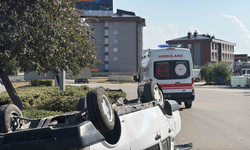 Eskişehir'de Bir Otomobil Takla Attı: 2 Yaralı
