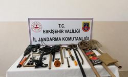 Eskişehir’de Kaçak Kazı Yapan 3 Şüpheli Yakalandı