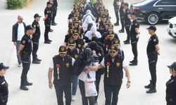 Eskişehir'de Masaj Salonlarına Baskın: 7 Şüpheli Tutuklandı