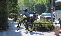 Eskişehirliler Dünya Bisiklet Günü’nde Pedal Çevirdi