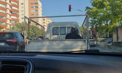 Kamyonet Kasasında Yolculuk Kamerada