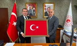 MHP Eskişehir İl Teşkilatı Çevre İl Müdürü’nü Ziyaret Etti