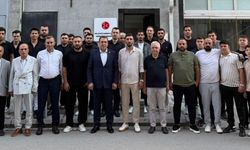 Nefer Tribün Grubu’ndan MHP İl Başkanlığı'nı Ziyaret Etti