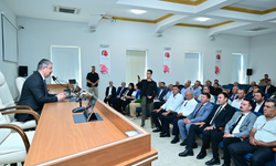 Vali Erdinç Yılmaz, Mahalle Muhtarlarını Ağırladı