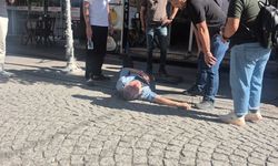 Eskişehir'de Kaldırımda Düşen Yaşlı Adam Hastanelik Oldu