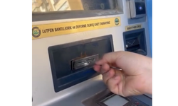 ESKİ Otomatında Kartını Cımbızla Çıkardı