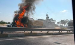 Eskişehir Çevre Yolunda Hafriyat Kamyonu Alev Alev Yandı