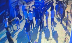 Eskişehir'de 2 Polisin Yaralandığı Kavganın Güvenlik Kamerası Görüntüleri Ortaya Çıktı