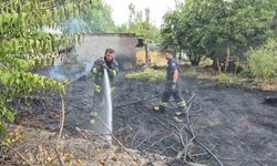 Sazova'da Bahçe Yangını Korku Yarattı