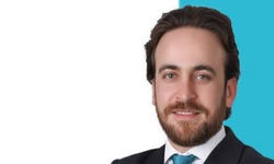 Serhat Tunç'tan Basına Müdahale Tepkisi: "Kabul Edilemez"