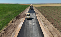 Yenikent-Yazıdere Yolu Baştan Sona Yenileniyor