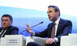 Bayraktar: Körfez Gazı Türkiye Üzerinden Avrupa’ya Gidecek