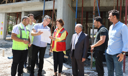 Başkan Ünlüce Sazova Çocuk Evi İnşaatını İnceledi
