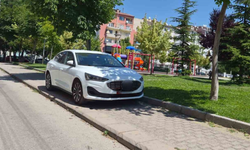 Eskişehir'de Bu Park Şekli Yayaları Zor Durumda Bıraktı