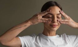 Yüz Yogası Nedir? Eskişehirliler Bu Yöntemle Cildini Şekillendiriyor!