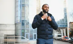 Erkek Kışlık Mont Modelleri: Bu Kış Sizi Sıcak Tutacak Seçimler