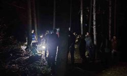 Dağcılar, Uluslararası Dağ Günü’nü Gece Yürüyüşüyle Kutladı