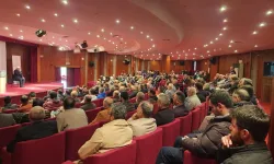 "Yunus Emre Bizim Neyimiz Olur?" Konferansı Eskişehir’de Gerçekleştirildi