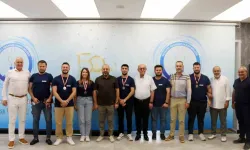 Kütahya OSB Voleybol Turnuvası’nda Şampiyon Keramika Takımı Oldu