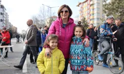 Eskişehir’de Sokaklar Araçlardan Arındı, Vatandaşlar Sokaklara Çıktı