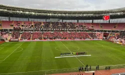 Eskişehir’de Düdük Çaldı: Eskişehirspor–Altay Mücadelesi Başladı