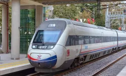 Yüksek Hızlı Tren Biletlerine Büyük Zam! İstanbul-Ankara-Eskişehir Bilet Fiyatı Ne Kadar Oldu?