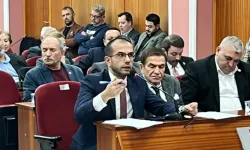 Emre Genç’ten Deprem ve Kamu Kaynakları Eleştirisi: “Laf Değil, Plan Gerek”