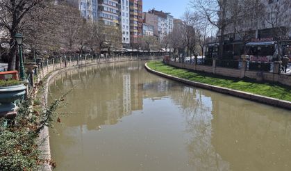 Sağanak sonrası Porsuk Çayı’nda dikkat çeken değişim