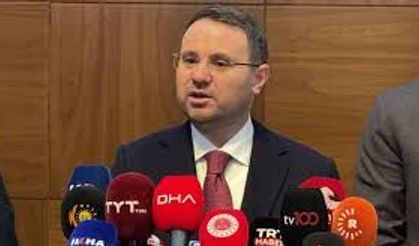 Sosyal Medyaya Kimlikle Giriş Dönemi Geliyor