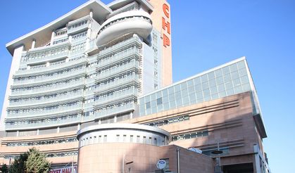 CHP Genel Merkezi’nde Destekçiler Karşı Karşıya Geldi!