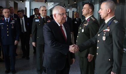 Milli Savunma Bakanı Yaşar Güler NATO Karargahı’nda