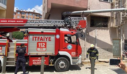 Eskişehir'de Fırın Bacasında Çıkan Yangın Paniğe Neden Oldu