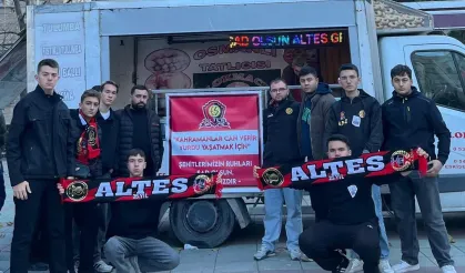 Eskişehirspor taraftarı şehitler için lokma hayrı yaptı