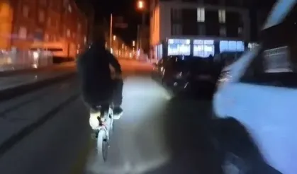 Bisiklete Çarpmamak İsterken Motosikletli Savruldu