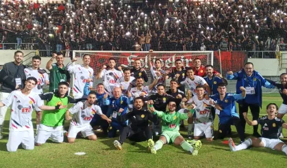 ​Eskişehirspor, Altay Deplasmanından Son Nefeste Gelen Penaltıyla Şen Dönüyor: