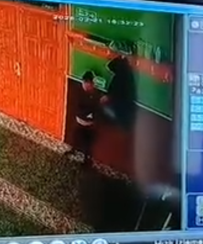 Eskişehir’de namaz kılan emekliyi camide çarptılar: Ramazan demediler cüzdanını çaldılar!