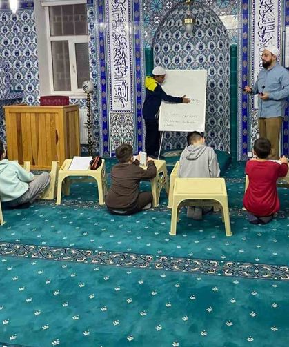 Camilerde Ramazan Coşkusu Miniklerle Büyüyor