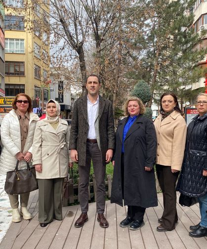 “Anadolu Kadınının Kıyafetine Hakareti Kabul Etmeyiz”