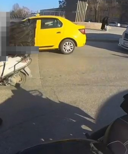 Motosikletliye Destek Kazayla Bitti