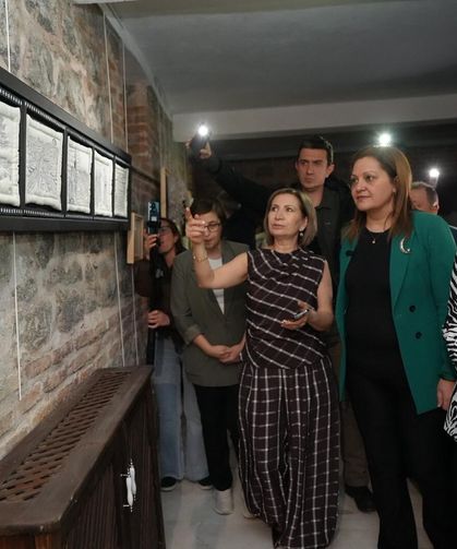 ESMEK İpek Sergisi Afyon’da Kapılarını Açtı