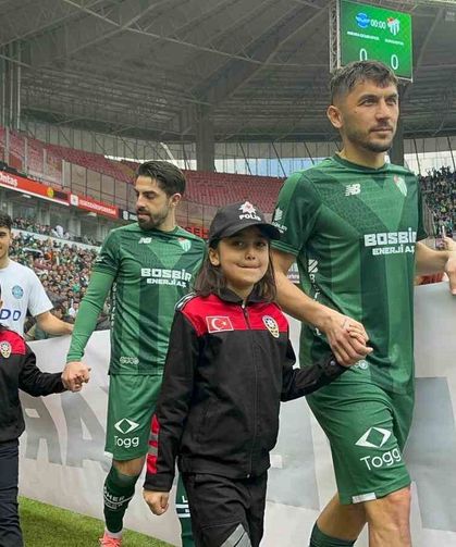 Polis Haftası’nda Eskişehir'de Minikler Sahaya Damga Vurdu