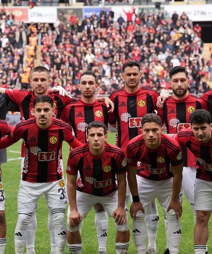 Eskişehirspor ile Alanya 1221 Karşılaşması Başladı: İşte İlk 11!