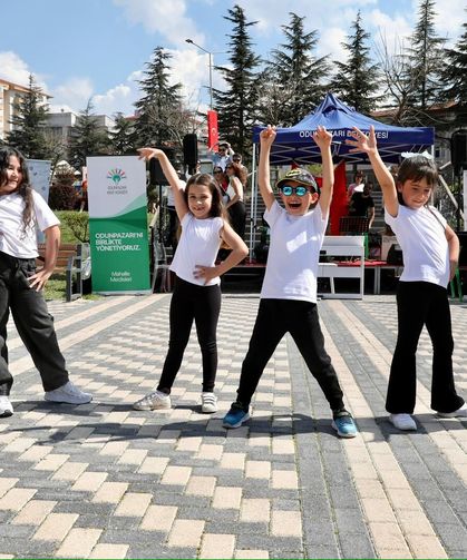 Gökmeydan Çocuk Şenliği Yüzlerce Çocuğu Buluşturdu