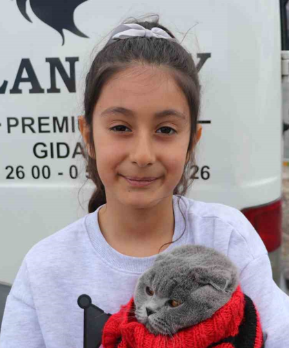 Tribünlerin Sevimli Misafiri