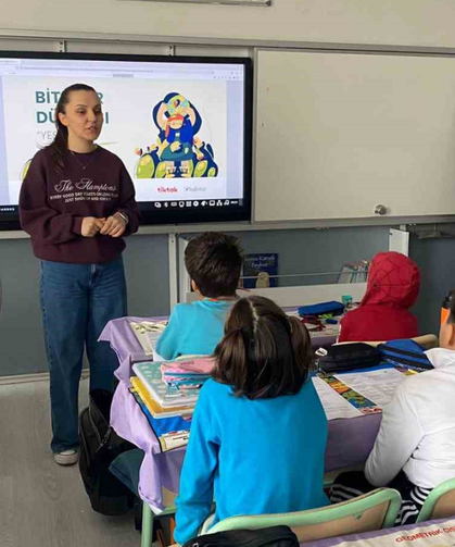 Çekirdekten Yetişen Bilim İnsanları
